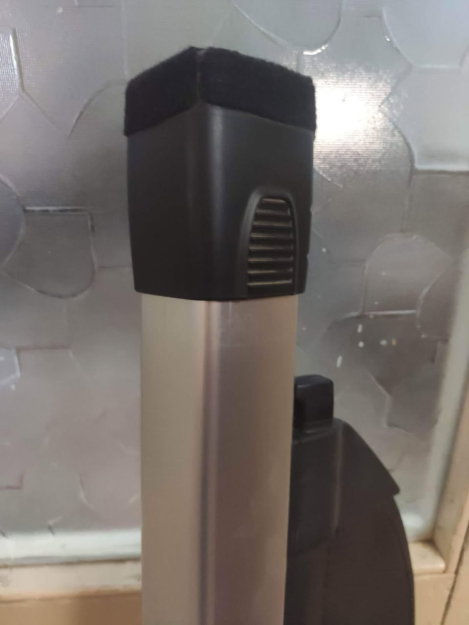 السلام عليكم
متوفر بردة صندوق خلفية اصلي وكالة
سبورتج من ٢٠١٦ إلى ٢٠٢١ 
للتواصل ***********
