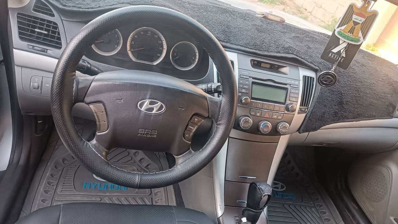 السلام عليكم رمضان كريم عليكم عندي سوناتا موديل 2010 محرك 4سلندر 2400بدون صبغ الوان سلفر رقم نينوى رقم سنويه جديد كامل سياره ماشي 160 جديده ***********6
‏‪0771 974 1954‬‏ السعر 135بدون اقساط يرهم مروس حسب السيارة
