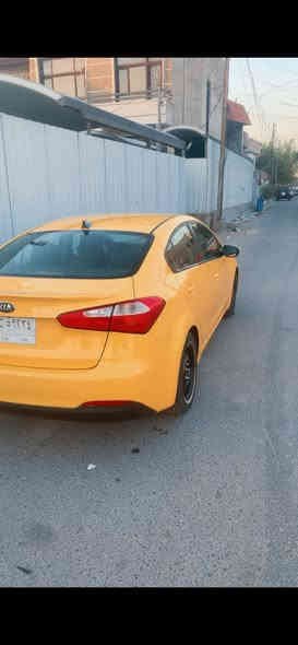 سلام  عليكم فورتي للبيع مديل ١٦ امريكي حادث بس مال امريكا بنيد امبدل بدون دواخل مكينه ١٨٠٠ دوش لا تبخير ولا تنقيص سياره خطين بانزين غاز بأسمي مصفره كلشي سعر ١١٥ مكان سياره بغداد بلديات ***********
