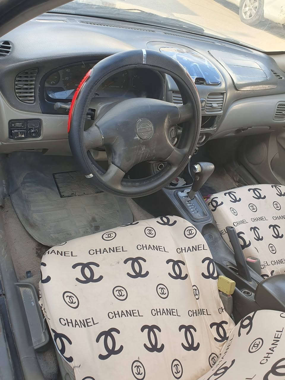 نيسان سنترا مديل 2000 كير مكينه نضاف تحتاج ترتيبات بسيطه رقم نجف الماني
مكان نجف  السعر 47  ***********
