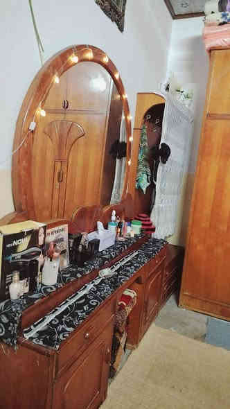 عندي خشاب للبيع  ***********
