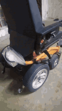 كرسي شحن ما مستعمل للبيع
للاتصال ***********
