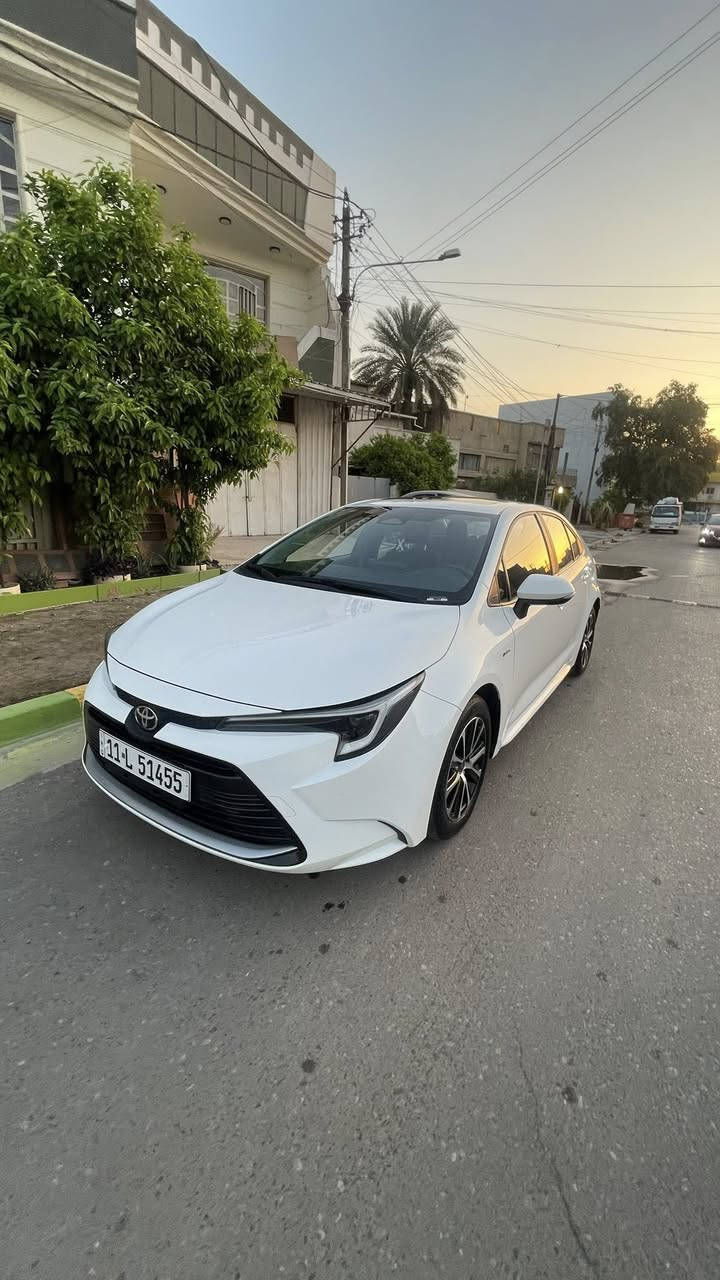 السلام عليكم 
كورلا 2024 
شكل الامريكي 
ماشية 26 الف 
كفالة عامة 
فول مواصفات 
مكاني بغداد حي الجامعة 
السعر 146 وبيها مجال بسيط كلش 
***********
