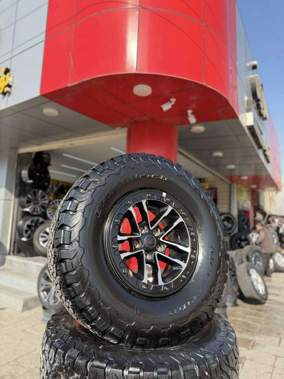 سلام عليكم ￼
الاطارات ويل جيب روبيكون 

موجودة 

حجم17

اصلى شركه وكاله بلادى

مال  موديل جديد 

اصلى 

موديل2025 

 ويل بلادى 

الاطارات بلادى 

***********

اسعار دذلى واتساب***********
