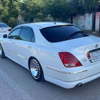 ماجيستا • خمس ازرار • ليزر
