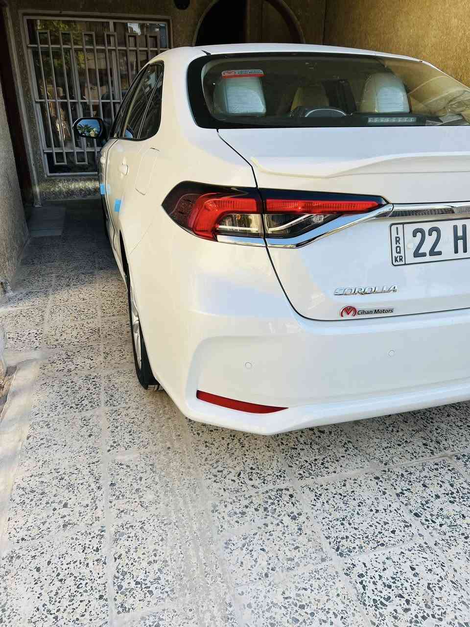 السلام عليكم كورلا موديل 24فول مواصفات السياره بيهه هذا الي ذاكره بالصوره بس الباقي  كفاله ماشيه 48عنوان بغداد ***********
