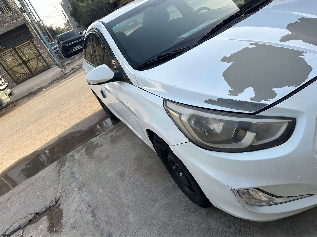 سلام عليكم اكسنت 2017 للبيع بيها قطعتين صبغ كير ومكينة مكفولة 1400 تدفئة + تبريد تخم تاير منضومة وقوود كله جديد السعر 85 وبيه مجال بغداد الدورة شارع الطعمة 
*********** بغداد, العراق
