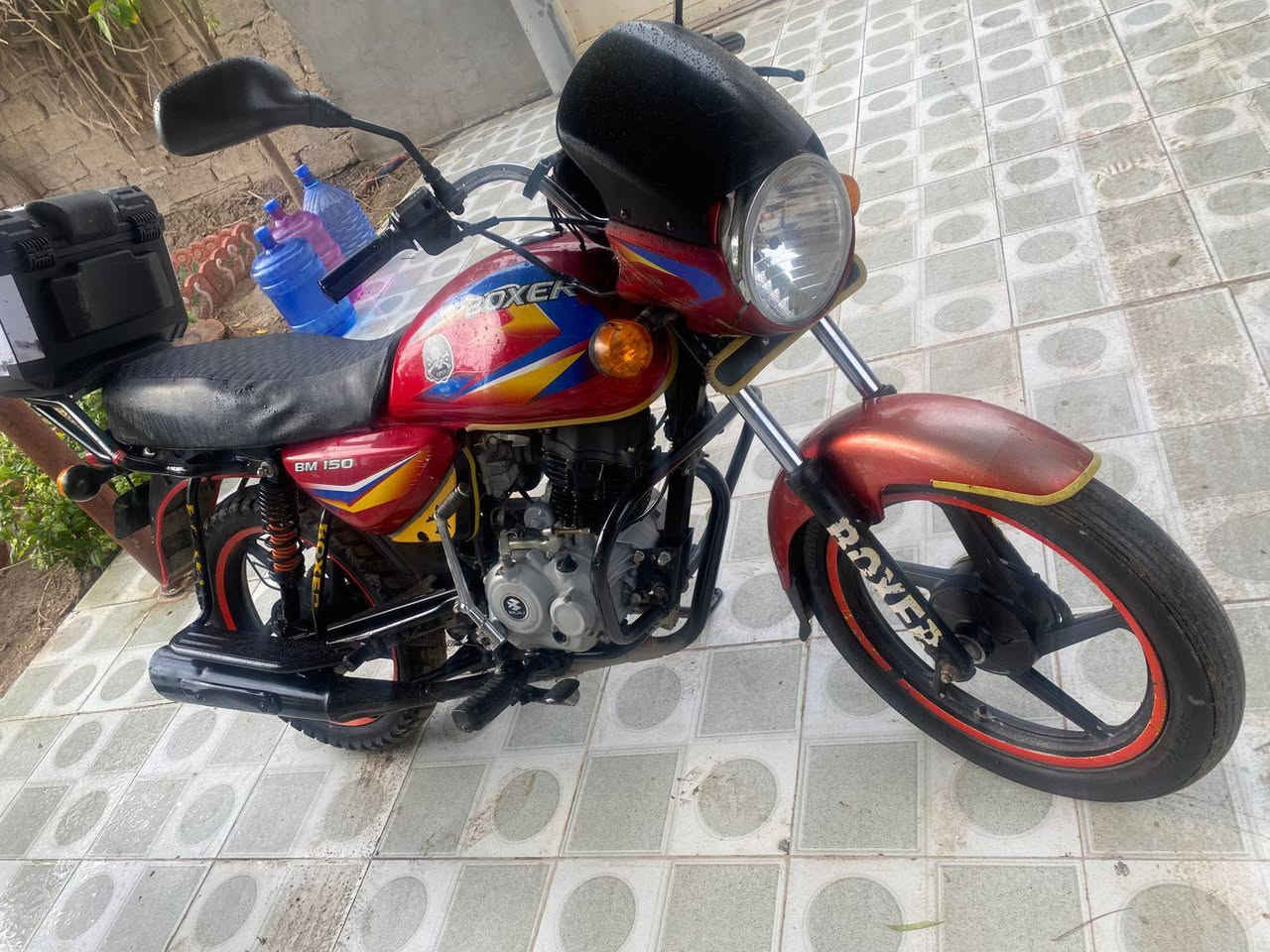 سلام عليكم بوكسر عشرين   نضيفه كلش مرقمه باسمي للستفسار ***********
