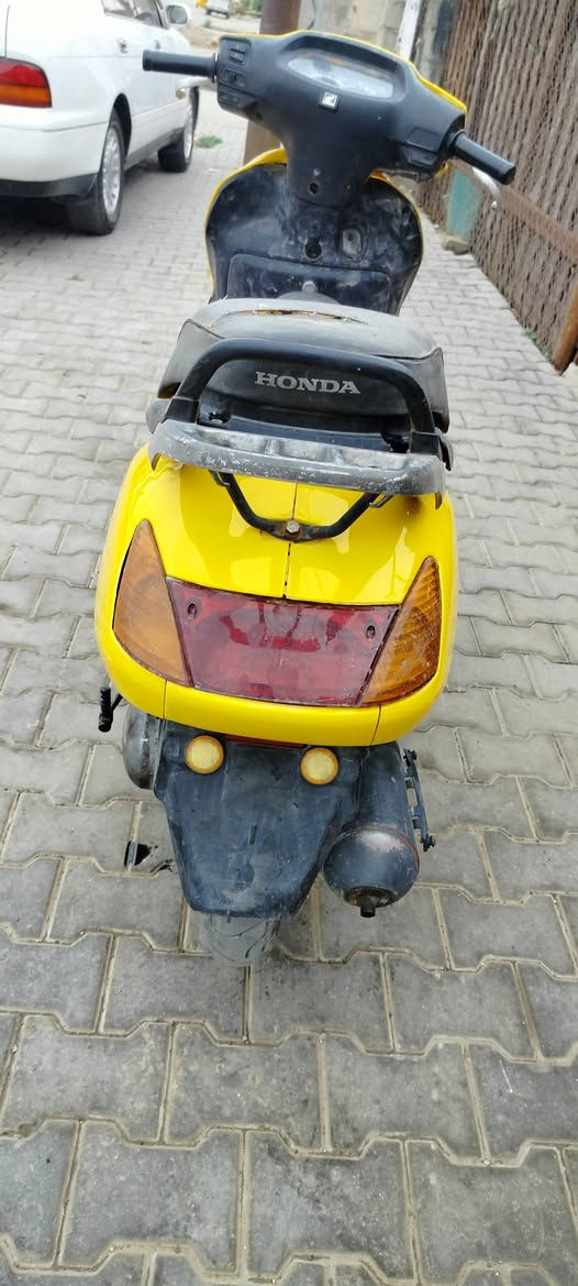 سبيسي ياباني نضيفة ناعمة مكينة مامبدل بيها شي  مامفتوحة  ***********
