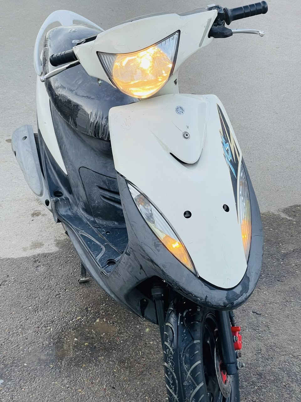 السلام عليكم
دراجه عدله بلاديه نفس البصور وبعد احلا كامله نقصه دشلي  مال سلف وبريك امامي مكاني شهداء البياع 

السعر ٧٠٠ وبيه مجال بسيط 

اي استفسار اتصل ***********
