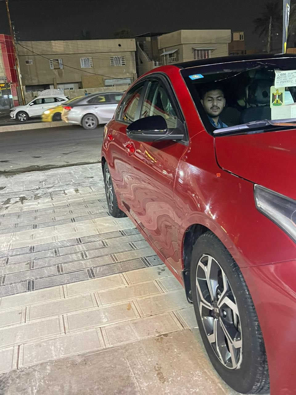 (بسم الله ما شالله)
فورتي مديل 2021 للبيع 
سيارة نضيفة ماشية 78 
الضرر : بنيد مصبوغ باب سايق نصة مصبوغ وباب الي ع اليمين ربعة مصبوغ وجاملغ الي ع اليمين تكحيل سيارة نضيفة مال دوام يصير بيها خدوش واني اصبغهن 
ابيع اربع قطع سيارة جاهزة وخير من الله 
مكان سيارة بغداد 
سعر 130 وبيها مجال شراي اتصل وبيك خير ودلل

📞 ***********
