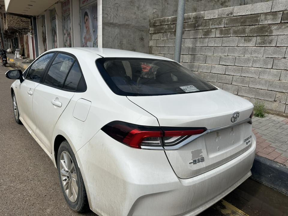 السلام عليكم 
اليريد يعيش برفاهية وينسى شي اسمه بانزين 
ياخذ هايبرد 
للبييع مستعجل بسبب ضرف 
كورلا هايبرد 2025 ماشيه 3الف 
بعدها على وضع الشركة 
السعر 155 وبيها مجال 
للاستفسار / ***********
