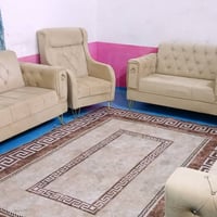 كنب • ١٠ مقاعد • نظيف