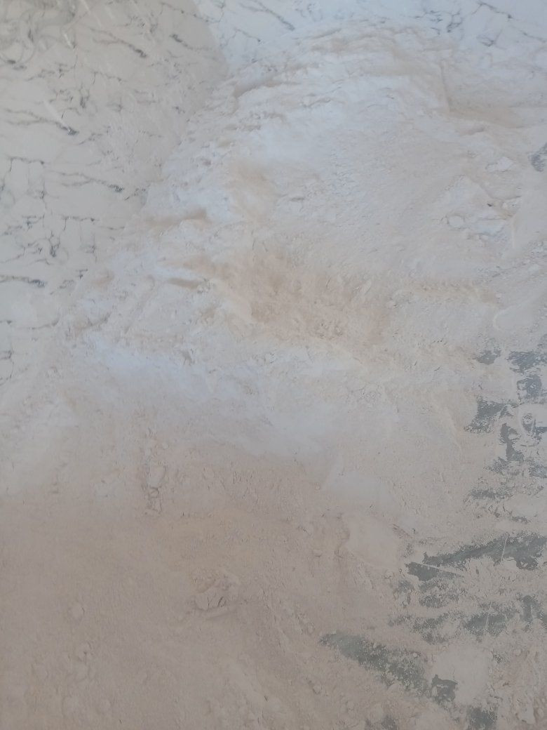 جص مخمور للبيع تقريبن مترين و نص***********
