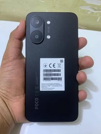 بوكو x8pro  الذاكره ٢٥٦ رام ٨ مشحون ٩ مرات السعر ٤٥٠ الف قفل  الرقم 07...
