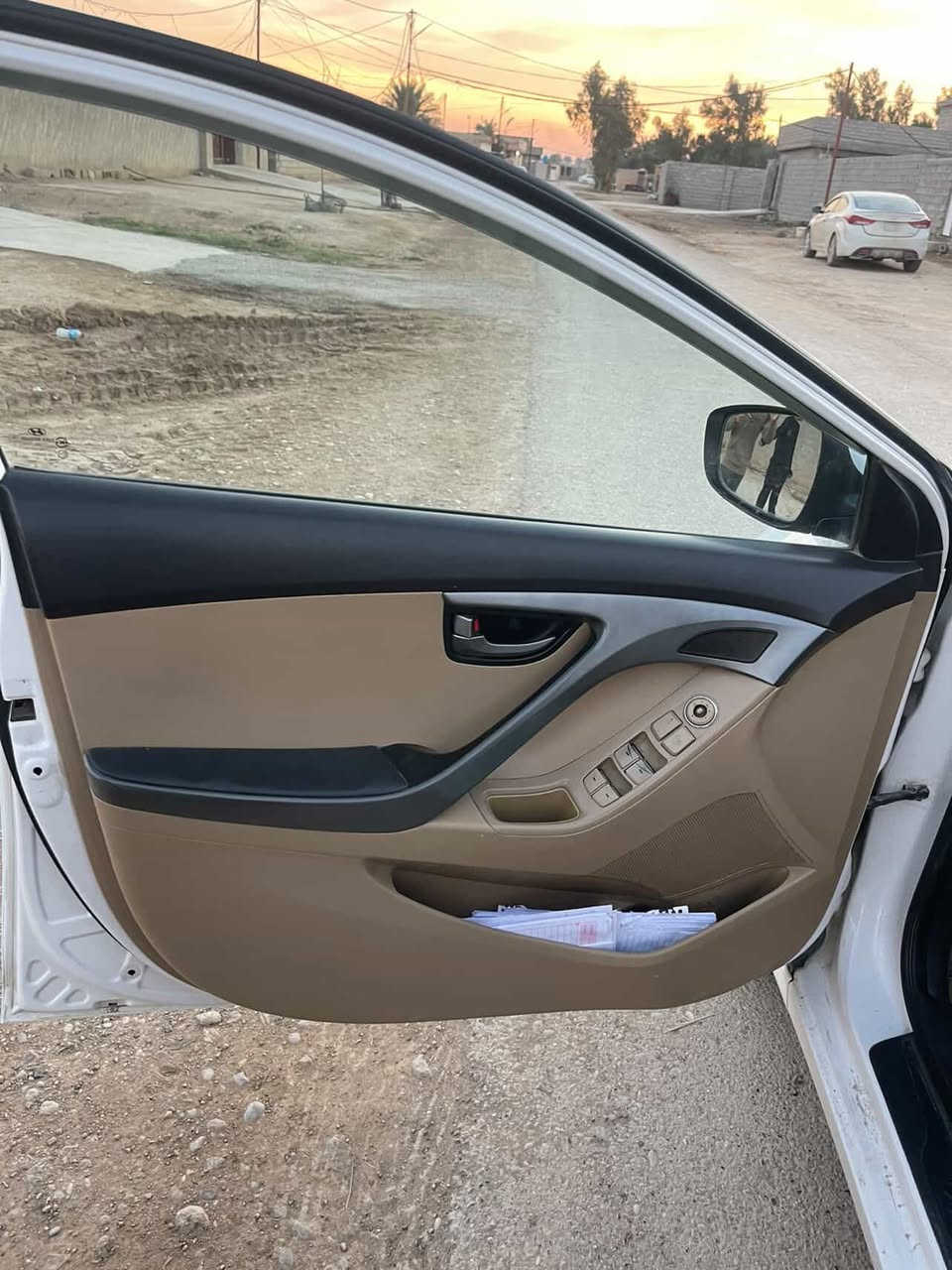 سلام عليكم النترا 2014 خليجي سنويه لل27 سونار بل منشور صدر امامي خلفي نضيف تايرات جدد السعر 115 وبيها مجال عنوان ديالى كنعان استفسار اكثر اتصل  فقط اتصال***********
