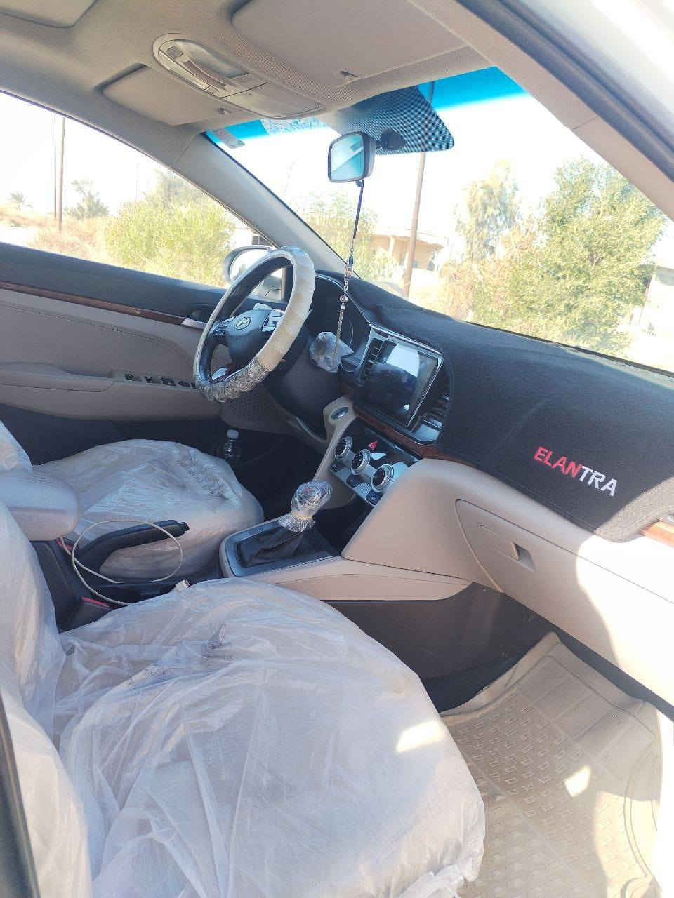 بيع_سريع

السلام عليكم....

للبيع هونداي النترا خليجي 2020مكفوله من الضربة والصبغ والحادث السيارة جديدة فول مواصفات فتحه سقف وبصمه دخول وتشغيل وصندوك ذكي وباقي المواصفات المعروفة ماشية 86الف سبير منازل رقم بغداد تحويل مباشر السياره جاهزة تبريد ثلج كير محرك كفالة والسونار مرفق مع الصور 
العنوان بغداد ابوغريب 

رقم الهاتف ***********

لبيع سيارتك راسلنا 📩 خاص عبر سوق بغداد أون لاين 
لمعرفه السعر سوي تعليق على المنشور الاصلي داخل سوق بغداد أون لاين ـــــــ Baghdad Market Online
