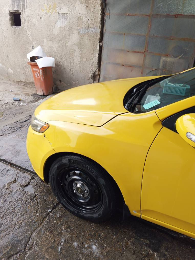 للبيع سيراتوا موديل 10 ب 74 صدر مكفول امامي خلفي دبلات فلنجات كير تبريد مكفولات مكينه 2000 دوش مفتوحه 
***********
بيع او مراوس بفورتي 15 صفرة
