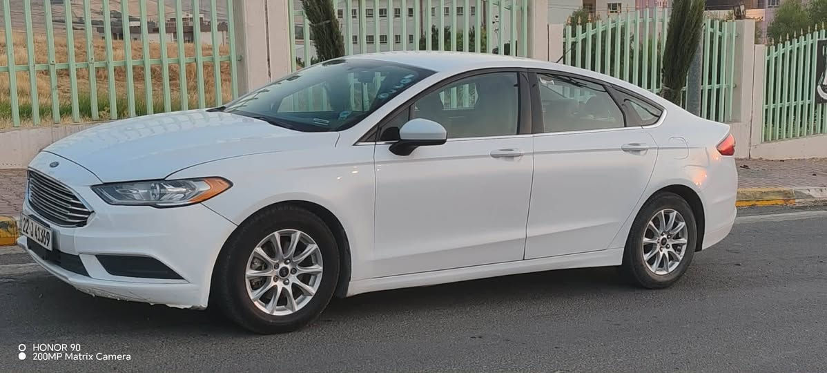 فیوژن 2017
مەکینە 2.5
شاشە بچوک
بەکلین داخڵ بووە
لێرە دوو دەرگای لای سایەقی دەعمی  کردووە گۆڕاوە بە بیلاد
سەر هیلالەکەی دواوەی بۆیاخە
سەنەی تاکو ٢٠٢٨ تازەیە
گێڕو مەکینە بەشەرت
تەحویلو غەرامە بە شەرت
سەیارە ماڵی دۆستە
***********
***********
نرخی ١١٣ گەڵاو مەعامەلە السليمانية, العراق

