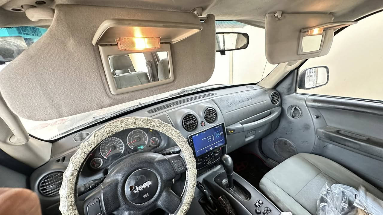 جيب ليبرتي 2007 حداديه جداد 
لا يتأت جدد السياره بنزين + منظومه غاز 80 لتر شد حكومي خير من الله 
رقمها ديالى السياره بسم عمي تحويل بنفس اليوم مكاني نجف  السعر 90 

واتساب واتصال   ***********
