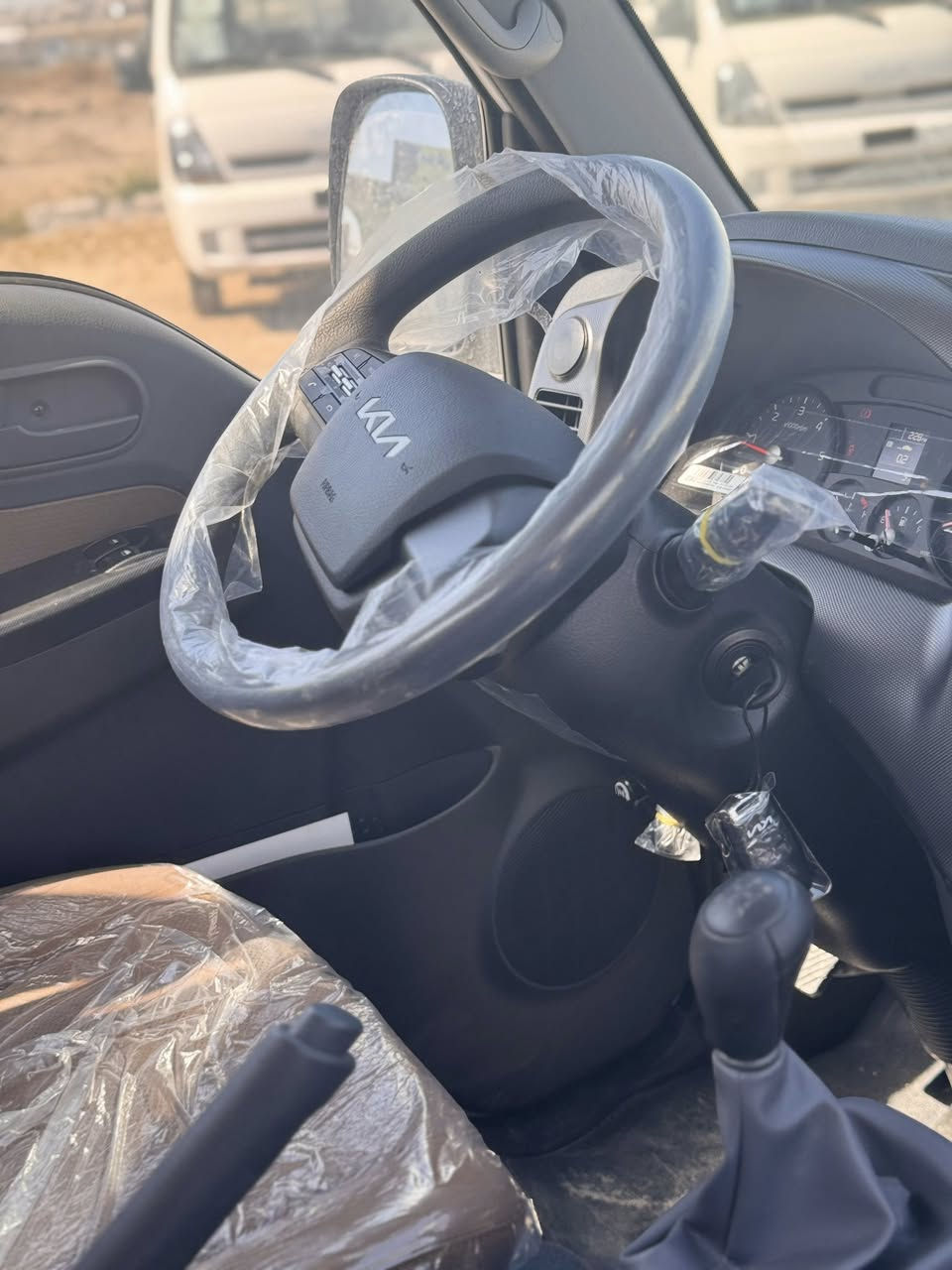 السلام عليكم 🫡
متوفر جميع أنواع كيا بنكو 2026 مكينه 2700 

دبل ايرباك اي بي اس شاشه كامره حسسات خلفيه 

معرض النجوم ////موقعنا ///الفلوجه 

***********///***********
