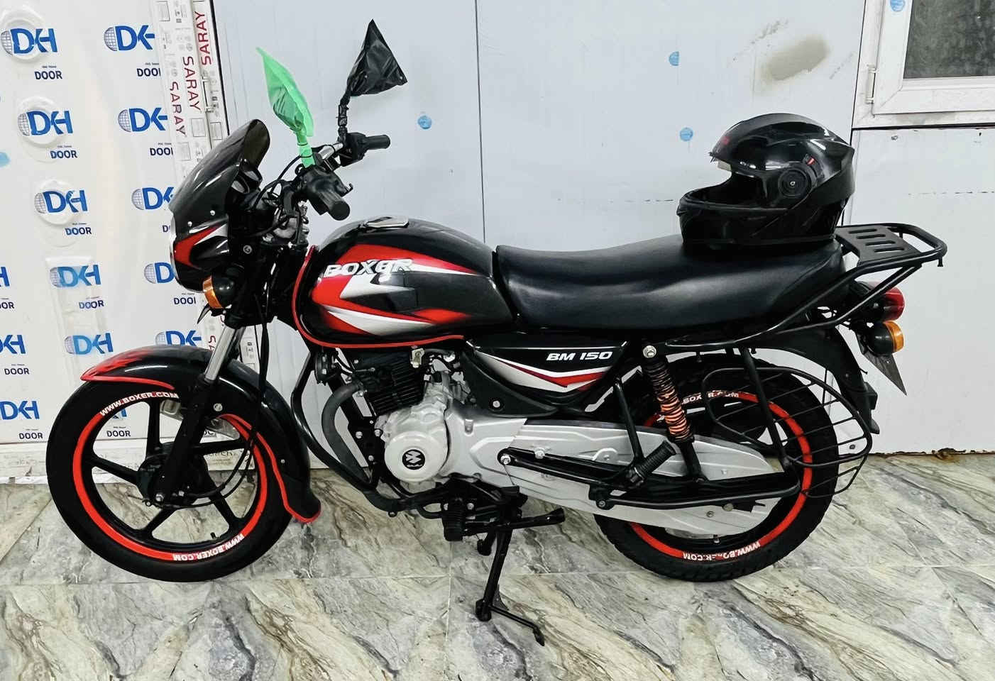 يالله سلام عليكم بوكسر 
موديل 2021شكل ال 22 مرقم ديالى انكليزي ام  الدوسات دراجه مكفوله كفاله عامه مكفوله من الشخط دراجه مال جناي شرط بنضافت 2025 برغي مابيها نقص يعني ربع مذب عليها دراجه اخت زيرو وبعد احلى من الصور تجي وشوف بعينك مكينه مكفوله لا تبخير ولا. تنقيص (شراي اتصل وداللل الموقع ديالى بعقوبة طريق بهرز مقابيل الفوج السابع 
بيع بالنقد والقصط ماستر رافدين فقط (***********
