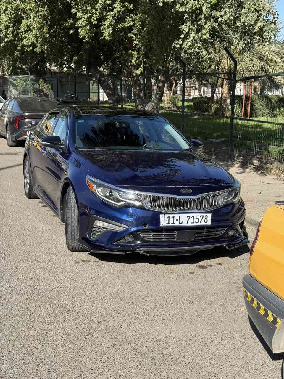 كيا اوبتيما 2020 EX فوول للاخير وارد امريكي للبيع
رقم بغداد الإنكليزي باسمي

✅ حادثها فقط: الجاملغ الخلفي، والجاملغ الأمامي صار بيه طخة وصبغته.
بدون ايرباك ولا شواصي و لادواخل
✅ مكينة 1600 توربو بدون دوانز ولا تنقص ولاتبخير واقتصاديه كلش، كير دبل كلج DCT طيارة 7 نمر 
✅ ماشيه 112 ألف كيلو.

المواصفات:
 • فوول 1/1
 • بصمة تشغيل + بصمة أبواب أمامية
 • إنارة ترحيبية عند الاقتراب
 • رادار أمامي + خلفي
 • مانع اصطدام أمامي + حساسات خلفية
 • سياقة آلية بالازدحام + قيادة آلية بالطرق الخارجية 
 • نظام تتبع المسار + نظام تنبيه عند الخروج من المسار+ سياقه الايه ب الستيرن
 • حساس تنبيه بالمرايا (نقطة عمياء) + إشارة بالمرايا
 • المرايا قلاب عند الرجوع للخلف
 • كشنات جلد + كهربائية (اثنينهن) مع خزن ميموري
 • تدفئة وتبريد بالكشنات
 • شاشة كبيرة مع GPS (خرائط بلادي) + تدعم كاربلاي
 • نظام صوت هارمن كاردن 9 سماعات
 • سايد بريك بصمة + أوتو هواد
 • تدفئة ستيرن
 • 3 وضعيات قيادة
 • إنارة داخلية LED 8 ألوان تتغير من الدشبول
 • صندوق ذكي يفتح عند الاقتراب
 • دواخل خشب صاج ملكي
 • كروز كونترول
 • شاشة أعطال ذكية
 • جامة السايق والسكن أوتو
 • كاميرا خلفية دوارة
 • شحن لاسلكي للتلفون
 • مخارج USB + جداحة + قطعتين تبريد خلفية
 • تبريد ثلج ( تبريد منفصل للراكب عن السايق)
 • بانوراما على طول القمارة
 • مرايا الوسطيه تعتيم أوتو
•فول تحكم ستيرن جهتين

السعر 148 ورقه
مكاني بغداد البنوك ***********
