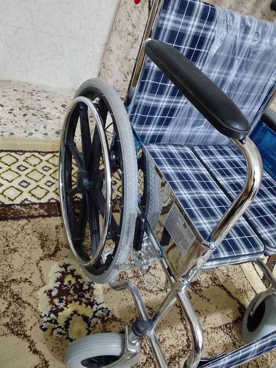 عربانة للبيع سعر 100الف ***********
