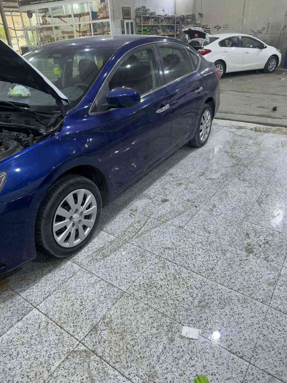 السلام عليكم 
نيسان سنترا للبيع 
موديل ٢٠١٧ 
وارد امريكي 
حادثها جاملغ وبنيد وبيها مكانات صبغ 
( صور الحادث مرفقة بالمنشور ) 
محرك ١٨٠٠ 
كير SVT
ماشية ٨١
جاهزه وخير من الله
كير مكينة حدادية 
تبريد 
تخم تاير جديد 
باتري جديد 
حداديه جديدة 
رقم ذي قار
مداور ثاني يوم 
السعر ٩٨ وبي مجال 
مكانها ذي قار قضاء الشطرة 
***********
