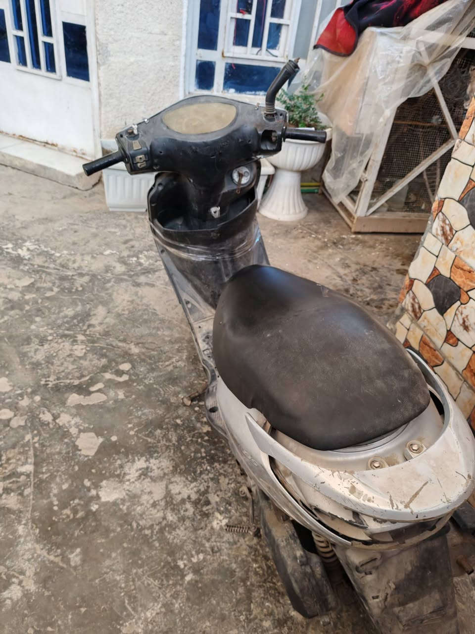 بريز شغاله نكره مكينه ناعمه السعر 225 المكان منطقة الشماعية الرقم للاتصال ***********
