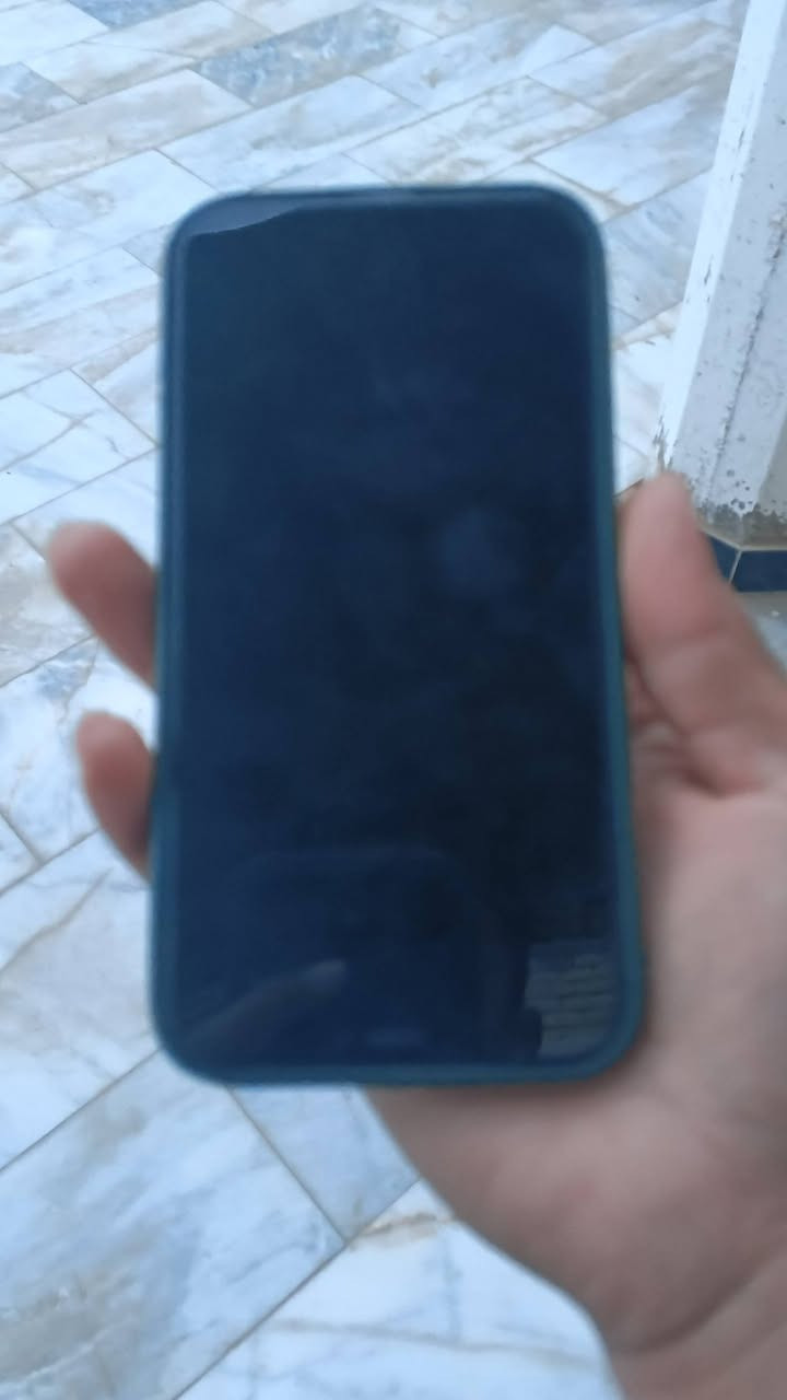 سلام عليكم جهاز البيع عوزه شاشه جهاز شغال بي رمز ***********
