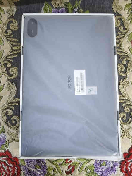 سلام عليكم إخوان ايباد هونر X8a ستعمال شهر
 أخو الجديد ملحقاته الشركه كامله وياه كيبل + رأس شاحنه + كفر + ضمان سنه + ذاكره 128 + البطارية 8300 أمبير
السعر 175الف 
مكاني البصره الحيانيه
 يوجد توصيل جميع محافظات العراق
الرقم ***********
