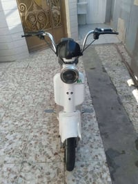 دراجه شحن للبيع موديل 2025 بطاريات جدد كهربائيات شغاله شاشه شغاله لايت...