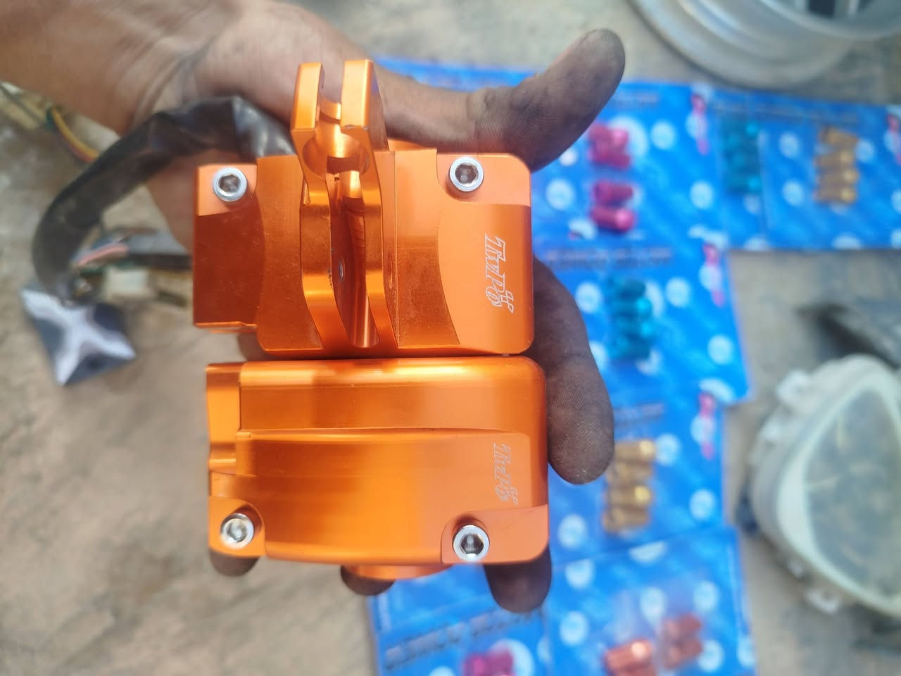 سلام عليكم غراض نواعم ماكس للبيع بيهن اصلي وبيهن وكاله توصيل موجود *********** فقط واتساب
