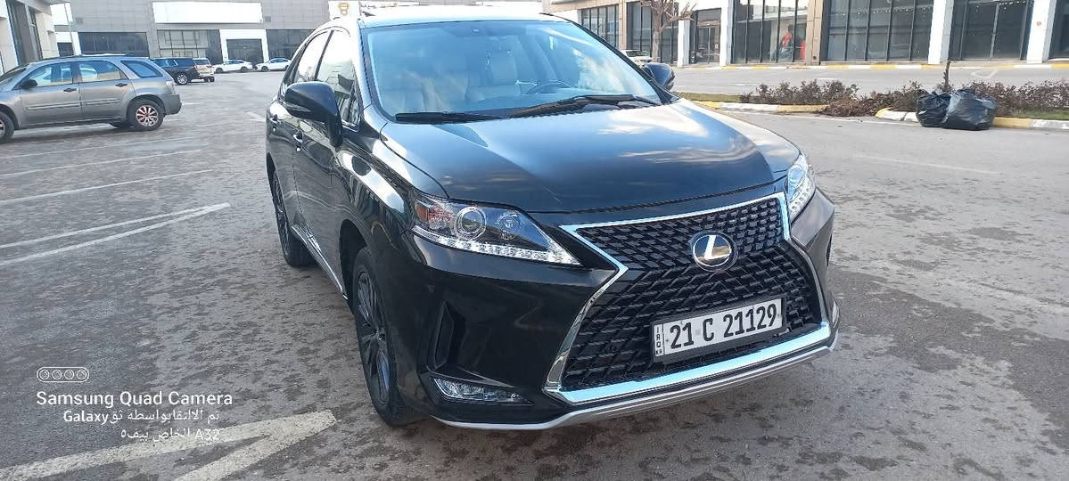 لكزز ٢٠١٢ وأرد أمريكي فول مواصفات 
محرك ٣٠٠٠ /٦ سلندر كير محرك بشرط 
ماشيه ١٦٠ الف 
صبغ بنيد باب فقط 
السعر ١٦٠ العنوان السليمانيه 
***********
