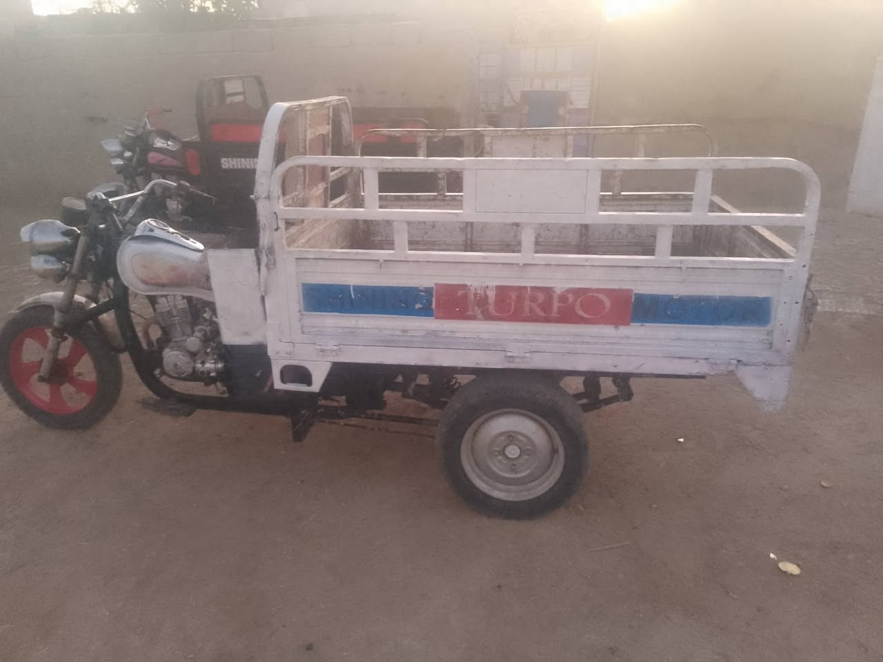 سلام عليكم ستوته جمره للبيع سعر650مكاني نهروان محرك نضيف مديل 2023رقم***********
