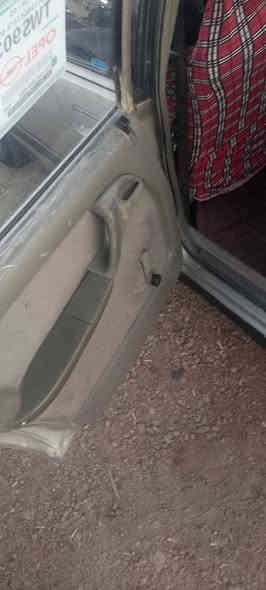 السلام عليكم ورحمه الله 
للبيع أوبل أوميكا صالون موديل 91 كير عادي محرك 2000 بلادي وسنوية لل26 وسعرها 38 وبيهة مجال للاستفسار *********** مكان السيارة الرمادي
