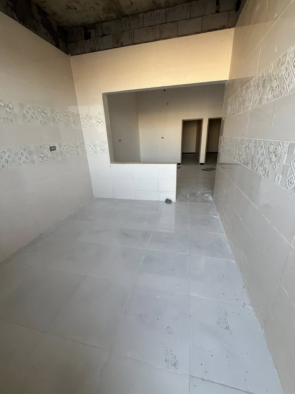 سلام عليكم   بيت البيع مساحه 145 لبيت قيد الإنشاء عنوان لبيت بصره شط العرب منطقه ريان يم بانزين  خانه سعره 65 وبي مجال  ًايً الاستفسار  اكثر اتصل ***********
