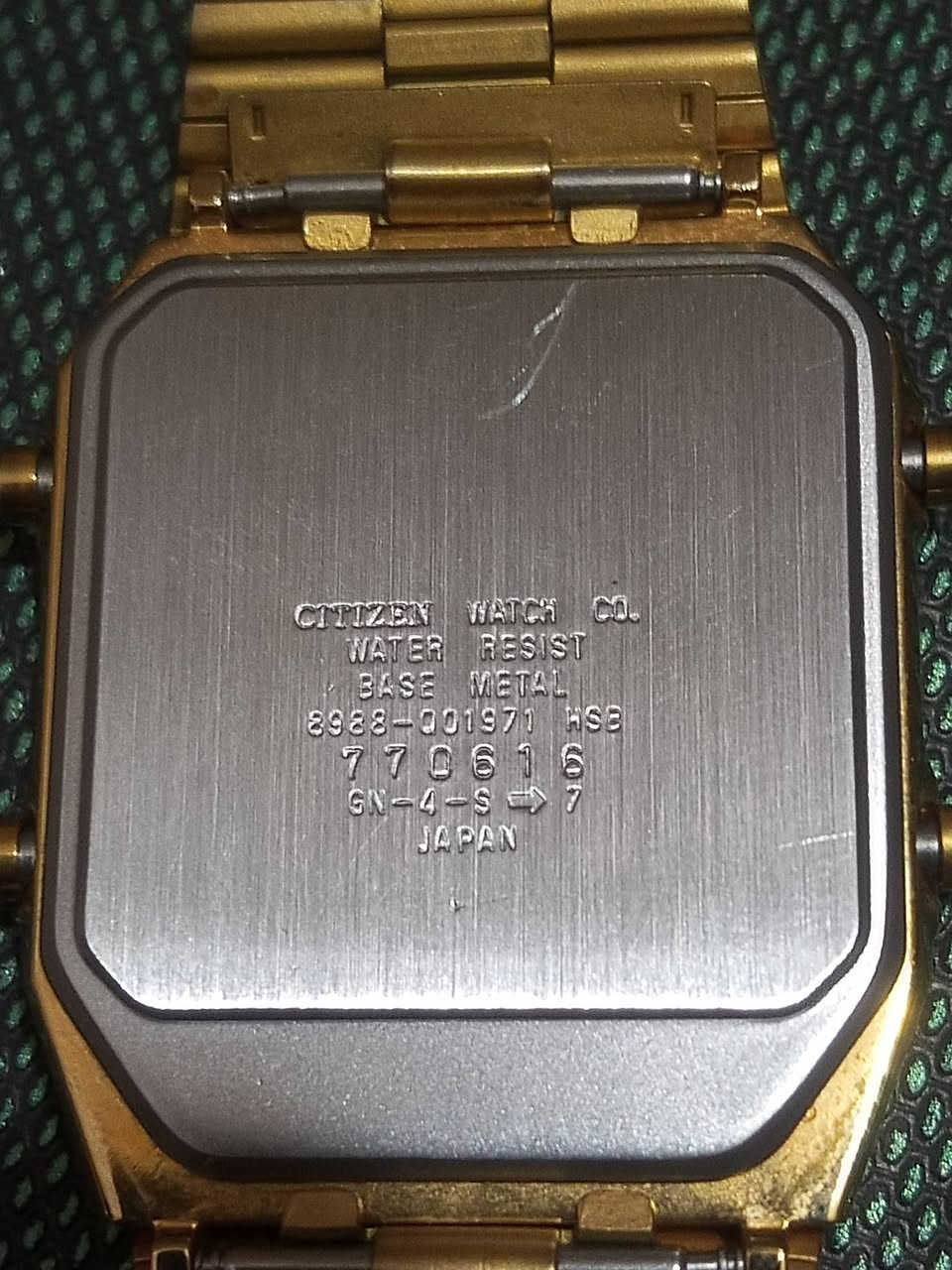 CITIZEN ANA-DIGI TEMP
توقيت مزدوج 
منبه
مقياس درجه حراره 
نظافه 90 شغاله


**إذا كنت صاحب هذا الإعلان وتريد حذفه لأي سبب، رجاءا أرسل رسالة إلى الدعم الفني**