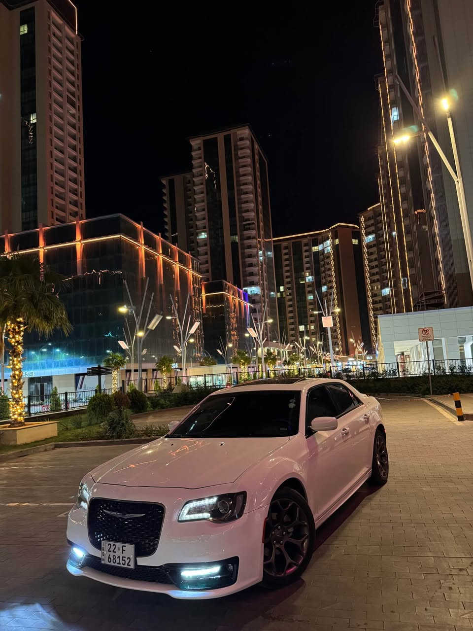 سلام عليكم
گلايزر ئوباما S300Gold dishn
گولد ئيدشن 
قةپات قةپات مواصفات 
موديل ٢٠١٨ 
كلين تايتل ساردة كوت و تةعديليش بةشةرت شوختيش بةشةرت
وارد كندي 
٨٠٠٠٠ هةزار رؤشتووة 
گير مكينة اكسل بةشةرت 
بةناوي خؤمة 
رةقةم و سةنةويو هةزة هةمووي نويية تا٢٠٣١ 
سةيارةكة نمونةية بةشةرتي ئةوةي لة سفريك جوانتر بيت 
سةيارةكة تازة پوليش و عمام كراوة 
چوار تايةي نوئم تازة بةستاوة 
شوين هةولير 
ژم ***********
عربي 
سلام عليكم 
كلايزر اوباما S300
كولد ايدشن 
٢٠١٨ 
سيارة كفالة عامة حتة رسعة و تديل و بارد كلهة بشرط بدون شخط بدون صبغ كفالة عامة
سيارة سنوية هزة رقم كلهة جديد تحويل ثاني يوم
كلهة جديد حتة٢٠٣١
سيارة قبل اسبوع بوليش و عمام و سرفس عام بدل كلة دهنات 
محرك كير اكسل بشرط 
سيارة قباط مواصفات١/١ 
سيارة ب واقع احسن من الصورة 
نفس زيرو 
قبل شهر اشتريت ٤ تايراط جديدة 
مكان سيارة اربيل 
رقم تليفون *********** أربيل, العراق
