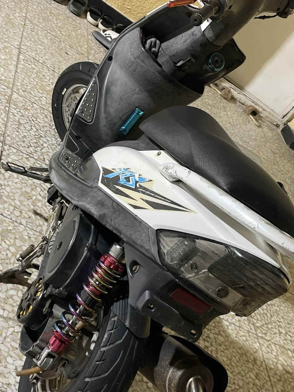 سلام عليكم دراجة ماكس عدلة لبيع درجة مزودة درجة شلعة شك الكاع معدل فول السعر750بغداد الكمالية رقمي ***********
