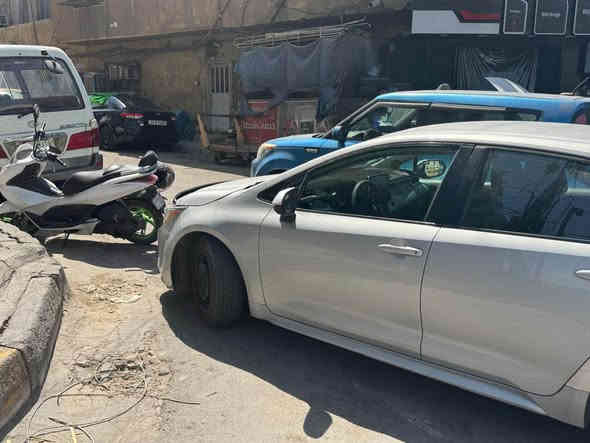 السلام عليكم 
كورلا 2020  Le
وارد امريكي 
حادثها  خفيف 
جاملغ خلفي و قبغ صندوك 
شاشه. كامره 
تحكم استيرن 
لايت زنون 
رادار امامي 
تحديد مسار 
السياره رقمً اربيل ب اسمي 
جاهزه بدون نقص 
علما السياره مال جناي صارلها 3 سنوات ع ايدي 
السعر 135 
للاستفسار ***********
بغداد العطيفيه بغداد
