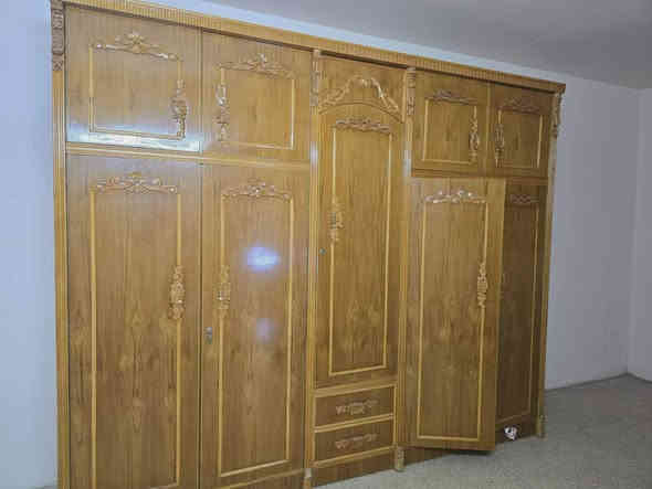 عرفه اخشاب صاج عراقي نضيفه حيل 900بيها مجال *********** موصل
