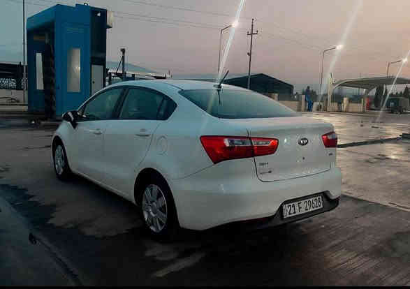 کیا ریو مودیل 2017 بی بویاغ  گیر عادی سەنوی و رقمی تازیە نەمونەیە لەجوانی  83 ورقە*********** رانية
