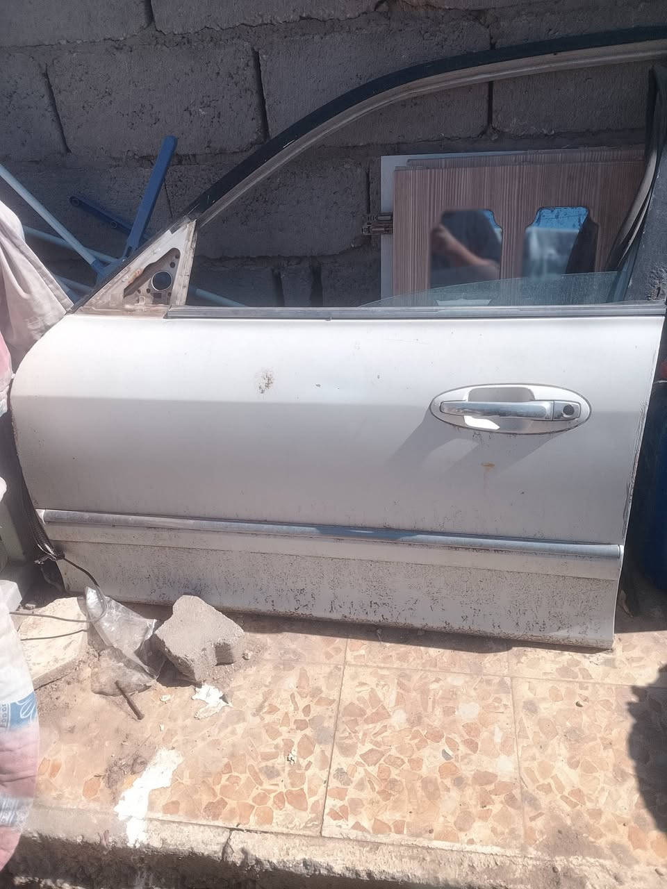 سلام عليكم وينهم جماعت التعمير بيبان ابتمه 4 مقفل بنيد مال سوناته جوملغات مال سوناته وابتمه وبيبان مال سوناته مكاني بكربلاء رقم الهاتف *********** رقم الواتساب ***********
