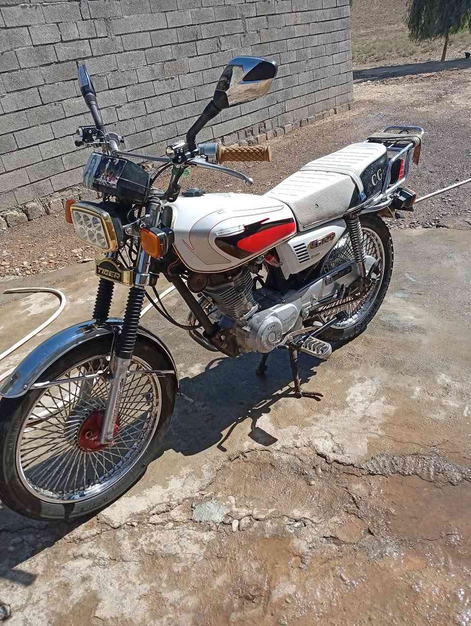 ماطور ايراني 4 قير السعر 450
***********
