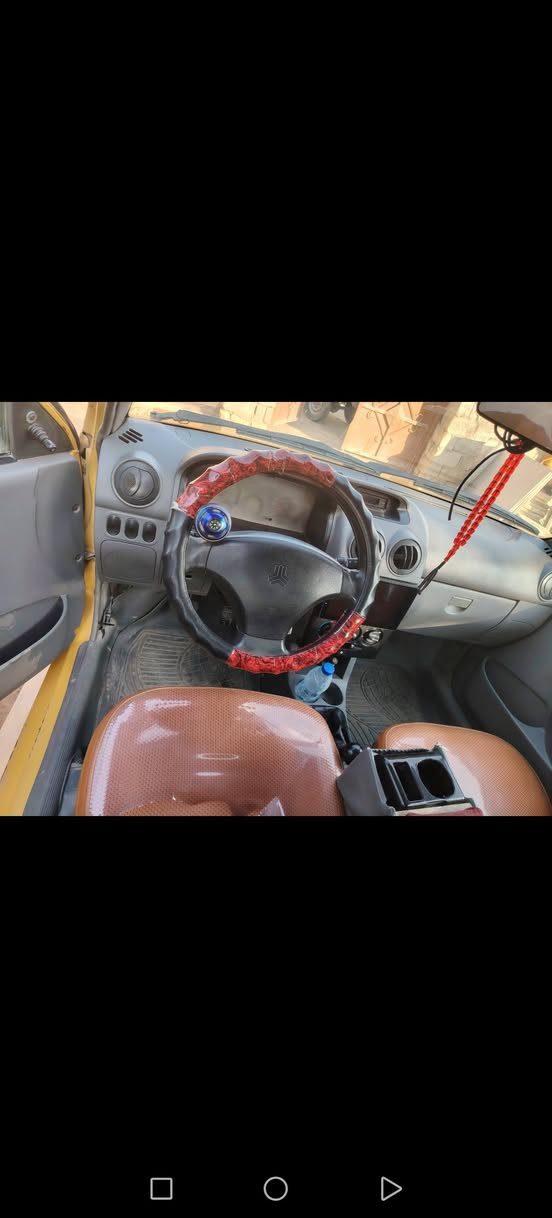 السلام عليكم سايبه لبيع موديل 12 جاهزه السياره 
سنويه 28 بسمي رقم بغداد مشروع وطني 
الشراي ينتصل هذا رقمي ***********
