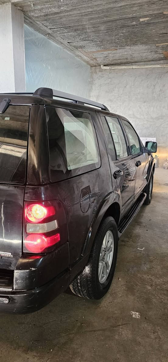 فۆڕد ئیکسپلۆرەر
مۆدێل 2006
تەحویل و بەناو کردن بەشەرت
ڕەقەم اسڵی
بێ بۆیاخ
بێ دەعم
تەبرید
گەرمی
تایەی پێشەوەی تازەیە
تەقە و ڕەقه
هەرچوار دەبڵ تازە
شاشە ئایپاد
کامێرا
تەحدید سورعە
سێ ڕیز کوشن
بەرگە کوشنی تازە
مەجمووعە سووکان تازە
سەیارەی مەعرەز نییە هی ماڵی خۆمە،
سەنەوی بەسەر چووە
600هەزاری غەرامە تێدایە دوای معامەلە دەیگەڕێنمەوە.
*********** كويسينجاك, أربيل
