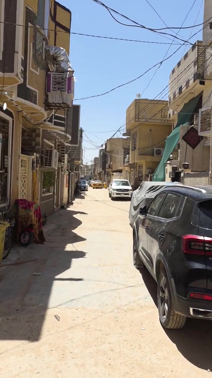 للبـــــــيع مشتمل ٥٠م طابق واحد عنوان كربلاء حي المثالي الجاير الاستفسار اتصل ***********او ***********
