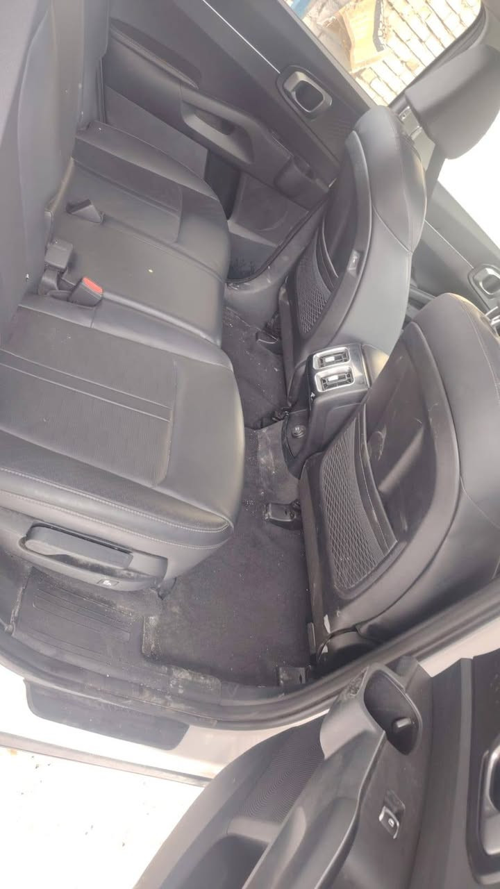 سلام عليكم
سورنتو 2024 وارد أمريكي  كتاب شهداء ضرره باب خلفي وجاملغ خلفي بدون داواخل 7 راكب اربعه  سلندر gdi السيارة احله من الصور فول فور ويل مواصفات S هاذه رقمي *********** مكاني كربلاء طويريج
